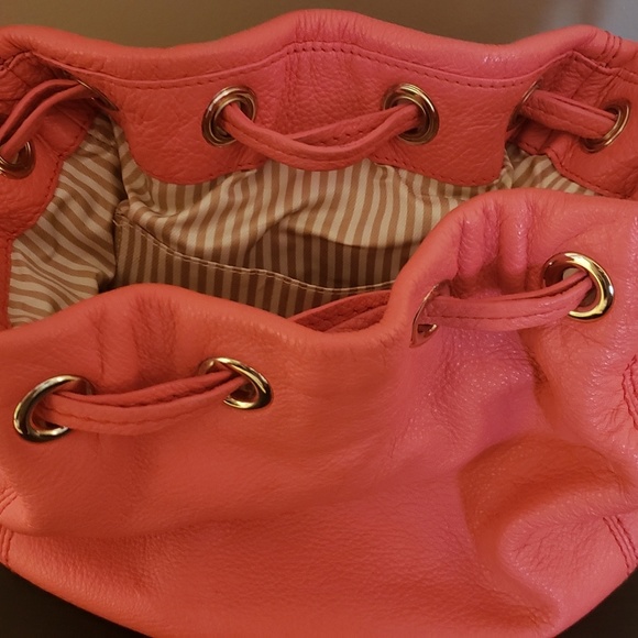 Kate Spade Bucket Bag - Picture 3 of 4